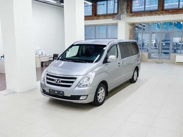 Hyundai Grand Starex